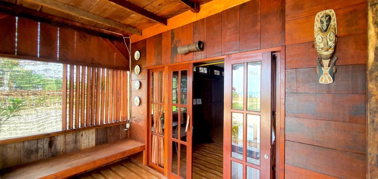 Amban Beach House Manokwari Buitenkant foto